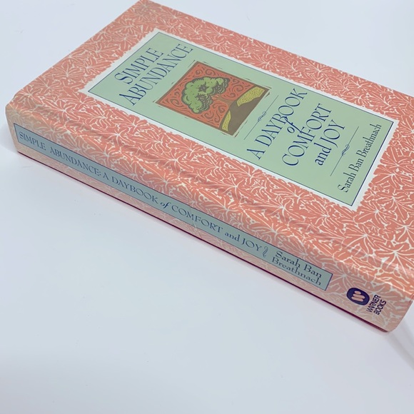 Book | Simple Abundance A Daybook of Comfort And Joy | Daily Find Your Authentic - Picture 3 of 11